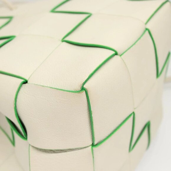 BOTTEGA VENETA MAXI INTRECCIATO Parakeet Small Cassette Bag Leather Auth - Picture 13 of 16